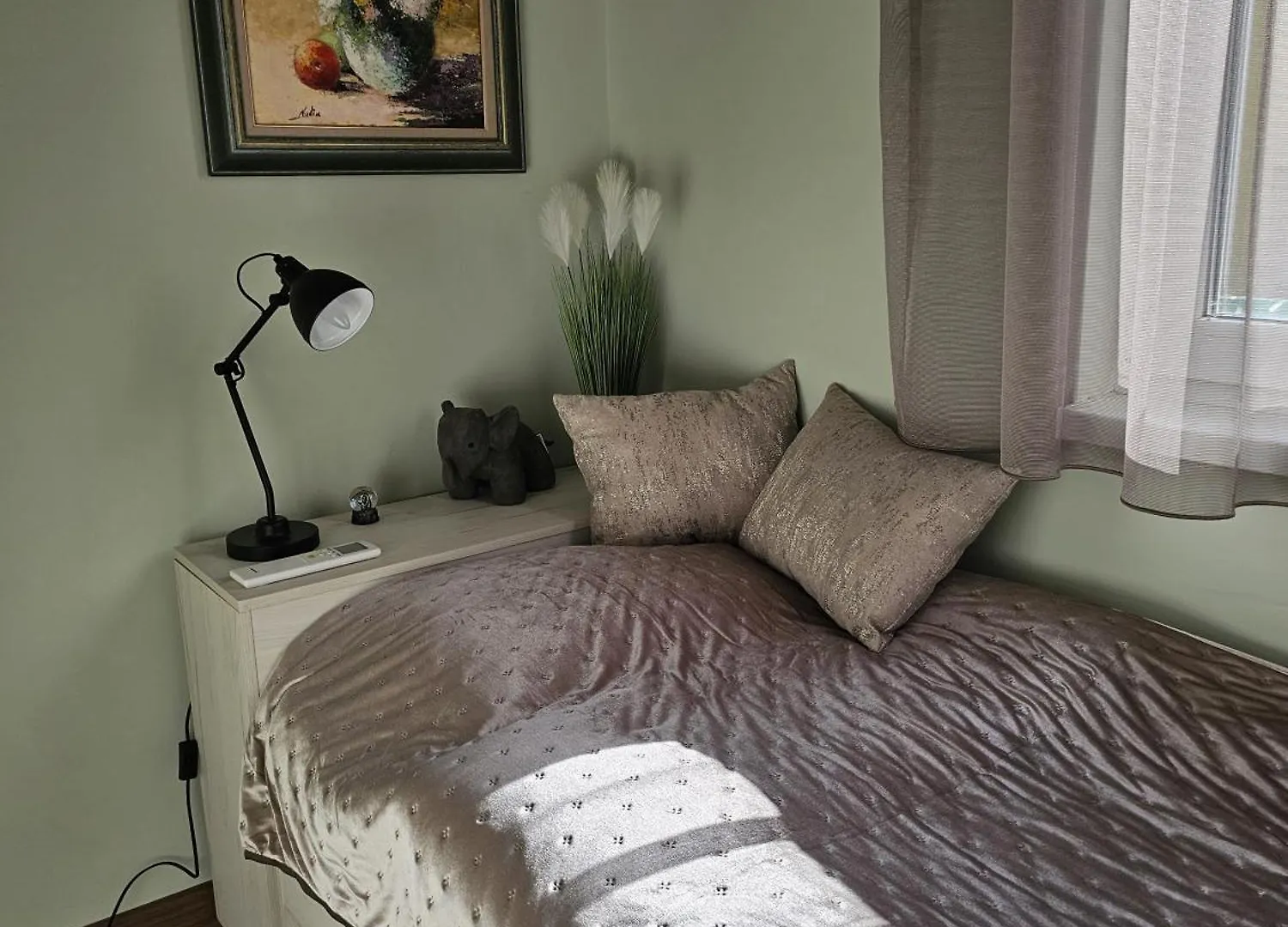 Bright Inn - Holiday & Business Apartment Sofia