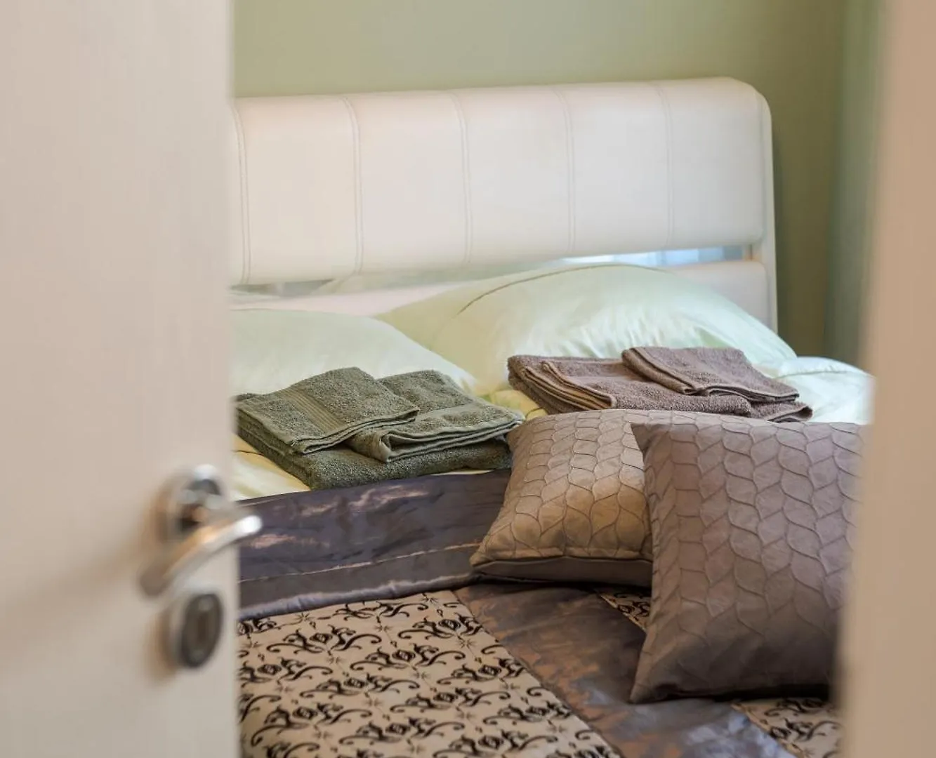 Bright Inn - Holiday & Business Apartment Sofia 0*,  Bulgaria
