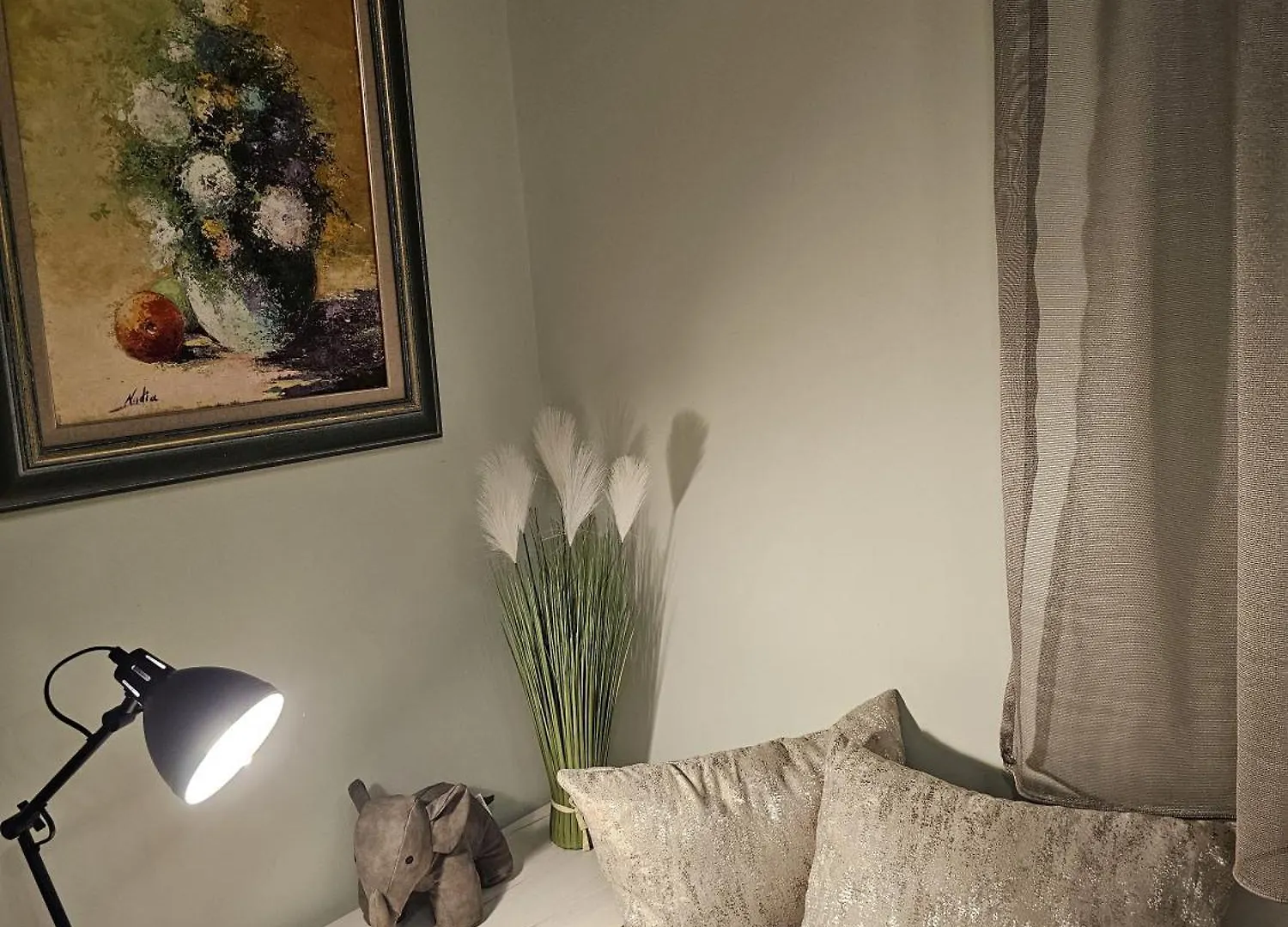 Bright Inn - Holiday & Business Apartment Sofia
