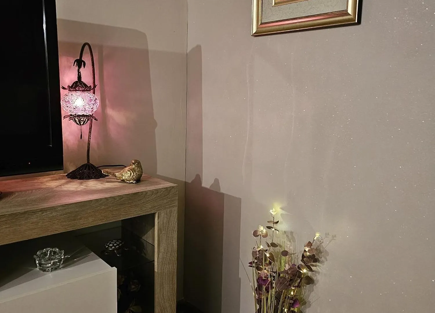 Bright Inn - Holiday & Business Apartment Sofia Bulgaria