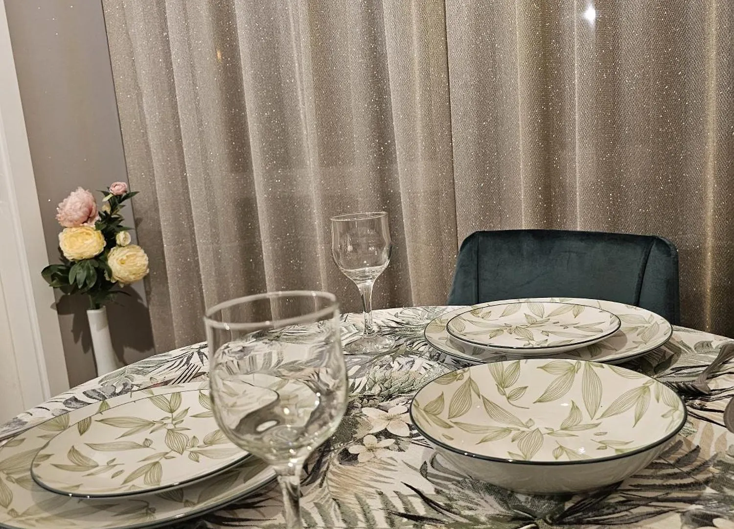 Bright Inn - Holiday & Business Apartment Sofia