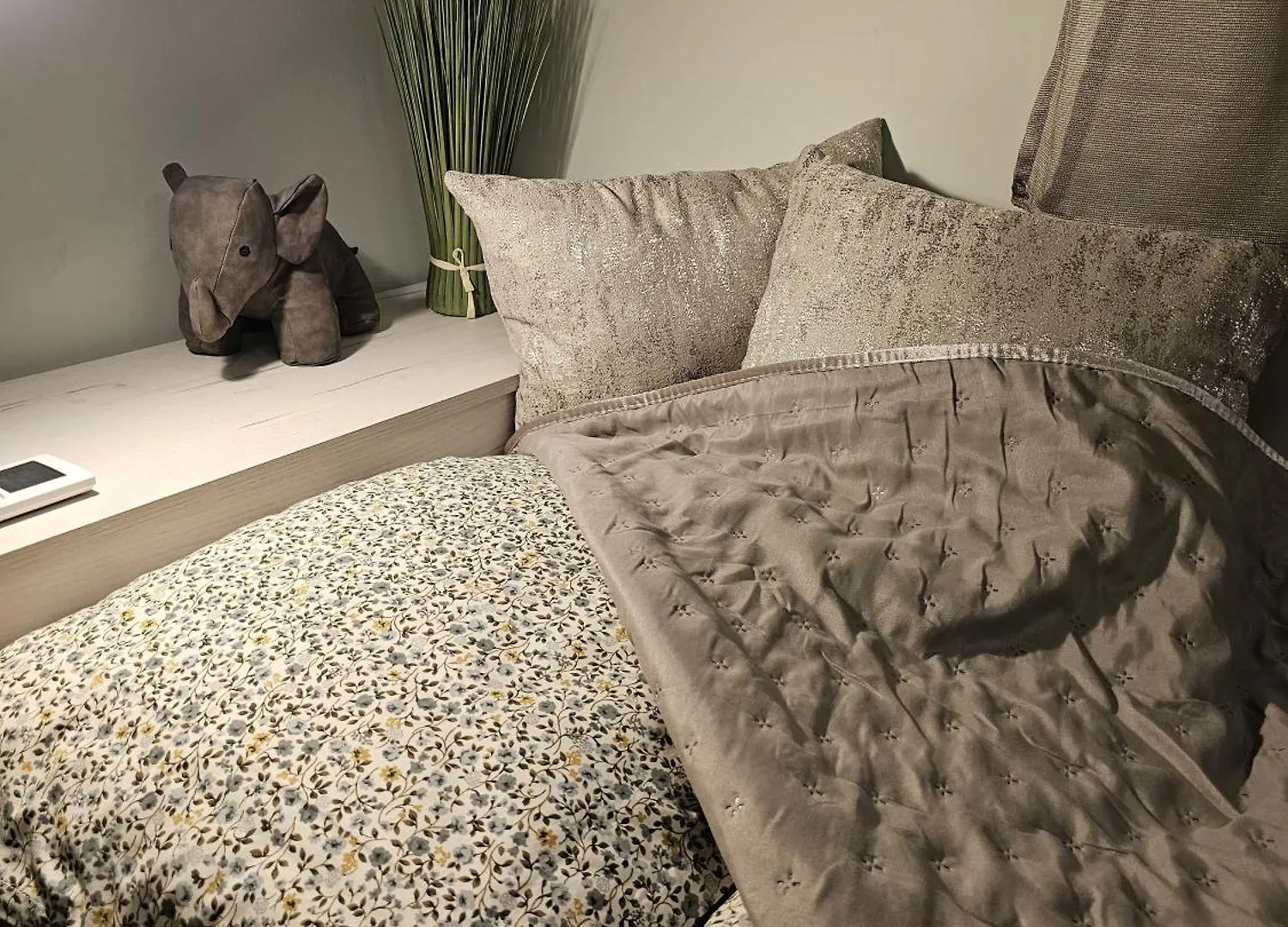 Bright Inn - Holiday & Business Apartment Sofia